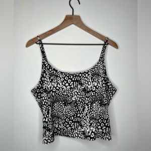 Forever 21+ - silky animal print tank top size 0X
